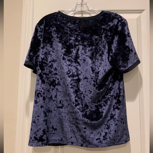 Velvet Top - Picture 8 of 13